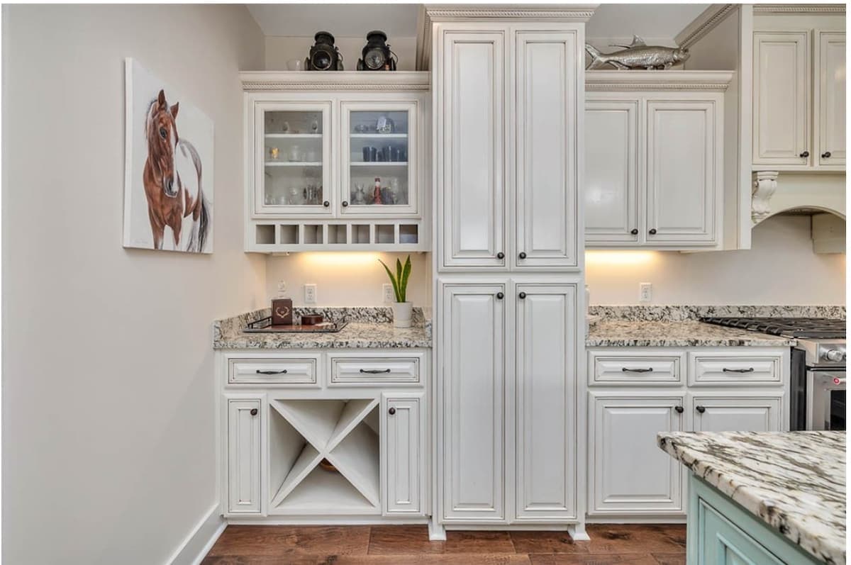 Salty Dog β kitchen or pantry view