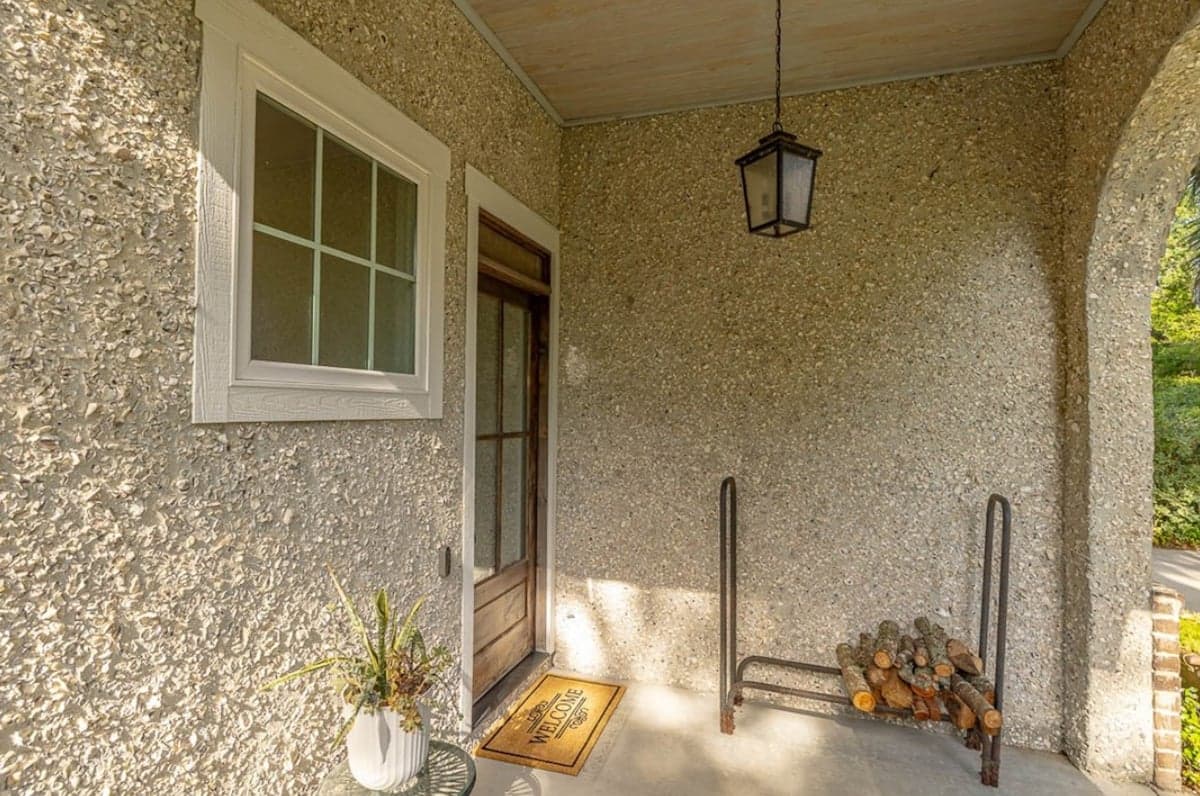 Salty Dog β fireplace or gathering spot